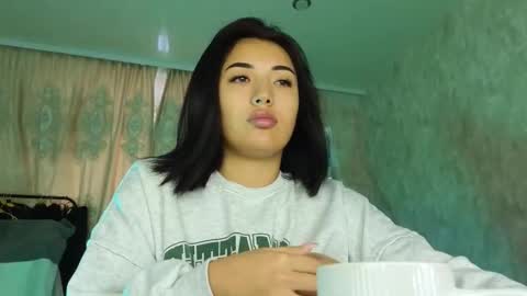 Snapshot of lily_foster_ chatting on February 7, 2026, 6:17 am Lily online show from February 7, 2026, 6:17 am