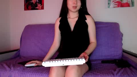 Snapshot of lily_litle chatting on December 3, 2024, 6:17 pm Lily Litle online show from December 3, 2024, 6:17 pm