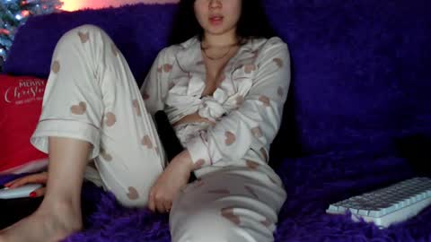 Snapshot of lily_litle chatting on January 8, 2025, 11:09 pm Lily Litle online show from January 8, 2025, 11:09 pm