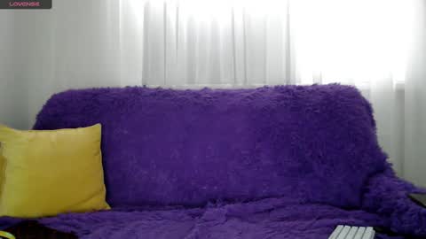 Snapshot of lily_litle chatting on March 8, 2025, 2:08 pm Lily Litle online show from March 8, 2025, 2:08 pm