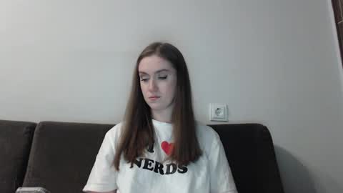 lily_love_x online show from February 1, 2025, 1:55 am