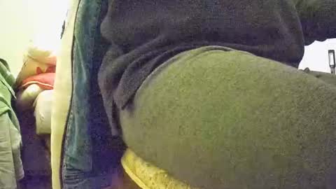 lily lovelyman online show from October 20, 2025, 7:03 pm