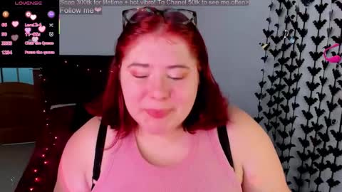 Snapshot of lily_lu_one chatting on October 23, 2025, 9:41 am Elina online show from October 23, 2025, 9:41 am