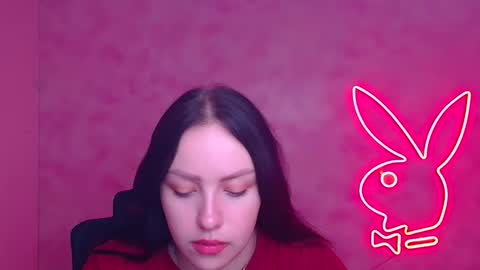 Lily online show from January 14, 2026, 12:22 pm