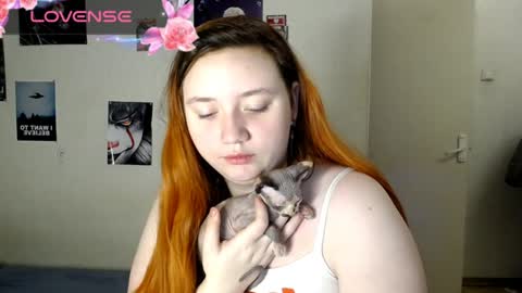 Alice online show from December 31, 2024, 1:52 pm