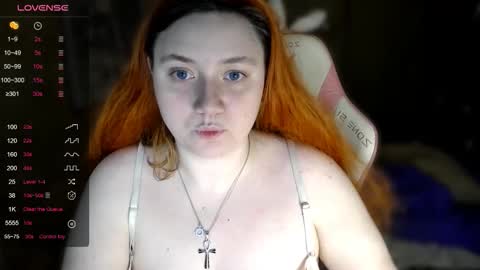 Snapshot of lily_shamy chatting on January 16, 2026, 2:37 am Alice online show from January 16, 2026, 2:37 am