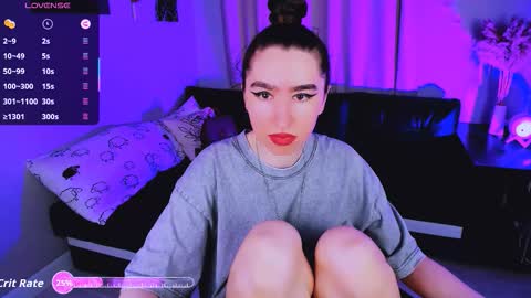LILY online show from October 10, 2025, 8:35 am