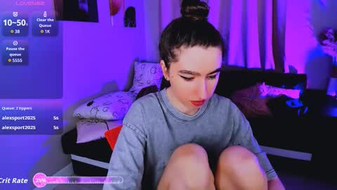 Snapshot of lily_xbaby chatting on November 22, 2025, 8:24 am LILY online show from November 22, 2025, 8:24 am