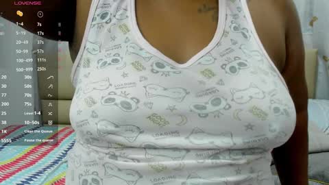 Snapshot of lilybaudyn_ chatting on April 10, 2026, 8:52 am Lily online show from April 10, 2026, 8:52 am