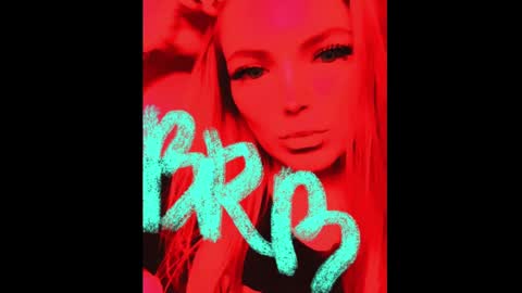 Snapshot of lilydavisss chatting on January 28, 2025, 5:32 am lilydavisss online show from January 28, 2025, 5:32 am