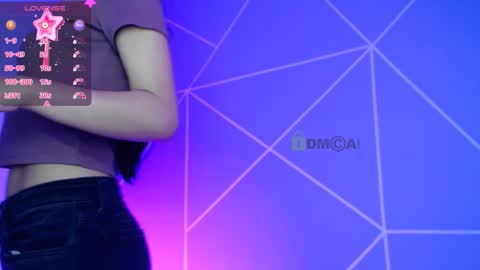 Snapshot of lilylouisee_ chatting on October 12, 2025, 1:32 pm Liliana louise online show from October 12, 2025, 1:32 pm