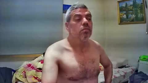 Snapshot of lilylovelyman50 chatting on May 18, 2026, 4:07 am lilylovelyman50 online show from May 18, 2026, 4:07 am