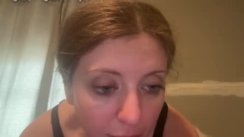 Snapshot of lilymae98 chatting on June 10, 2026, 5:34 pm LilyMae online show from June 10, 2026, 5:34 pm