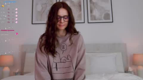 Lily online show from February 23, 2025, 7:11 am