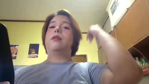 Snapshot of lilysette chatting on May 22, 2026, 8:32 am lilysette online show from May 22, 2026, 8:32 am