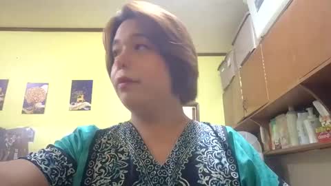 Snapshot of lilysette chatting on May 28, 2026, 10:01 am lilysette online show from May 28, 2026, 10:01 am