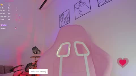 Lily  online show from November 10, 2025, 9:41 am