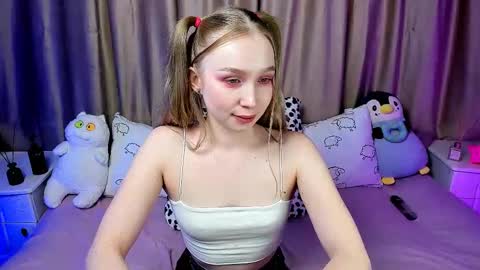 Snapshot of lilystarlight chatting on February 23, 2025, 6:39 am Lilian online show from February 23, 2025, 6:39 am
