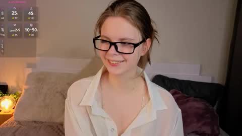 Snapshot of lilytways chatting on March 11, 2026, 7:42 pm Julie online show from March 11, 2026, 7:42 pm