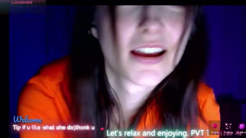 LilyXSky online show from November 12, 2025, 2:50 pm