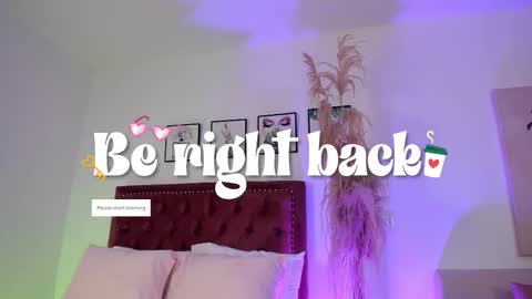 Snapshot of lilyy_joness chatting on February 23, 2026, 12:13 pm online show from February 23, 2026, 12:13 pm