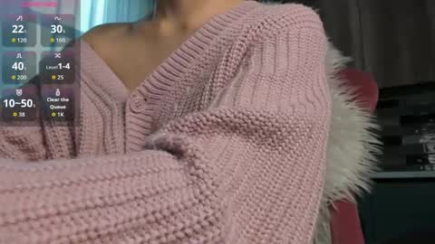Lily online show from May 20, 2026, 1:39 pm