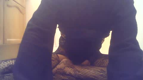 limpclitsissyfemboy online show from June 22, 2026, 3:25 am