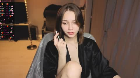 Snapshot of lina_and_lion chatting on March 11, 2026, 8:59 pm Scarlet online show from March 11, 2026, 8:59 pm