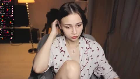 Snapshot of lina_and_lion chatting on March 19, 2026, 10:36 pm Scarlet online show from March 19, 2026, 10:36 pm
