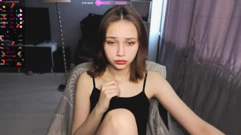 Snapshot of lina_and_lion chatting on April 1, 2026, 11:22 am Scarlet online show from April 1, 2026, 11:22 am