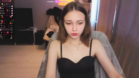 Snapshot of lina_and_lion chatting on April 11, 2026, 10:19 am Scarlet online show from April 11, 2026, 10:19 am