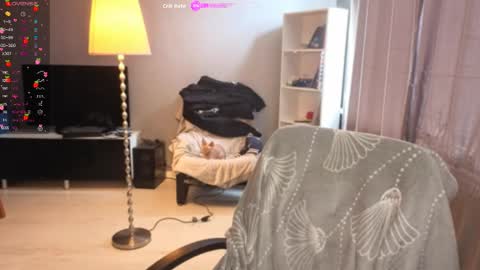 Snapshot of lina_and_lion chatting on April 18, 2026, 11:03 am Scarlet online show from April 18, 2026, 11:03 am