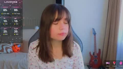 Snapshot of lina_brownie chatting on February 26, 2026, 4:11 am Lina online show from February 26, 2026, 4:11 am