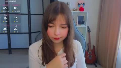 Snapshot of lina_brownie chatting on June 18, 2026, 8:47 am Lina online show from June 18, 2026, 8:47 am