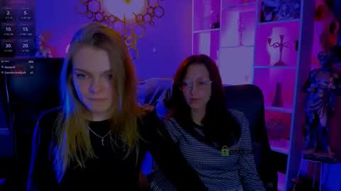 lina_fox12 online show from October 13, 2025, 2:11 am