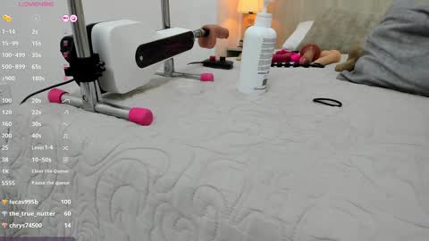 Snapshot of lina_garcia chatting on January 12, 2025, 2:41 pm   online show from January 12, 2025, 2:41 pm