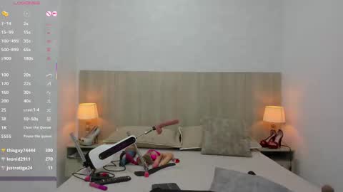 Snapshot of lina_garcia chatting on March 8, 2025, 2:40 pm   online show from March 8, 2025, 2:40 pm