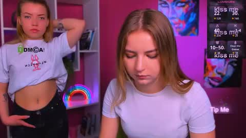 lina_moone online show from May 15, 2026, 5:25 am