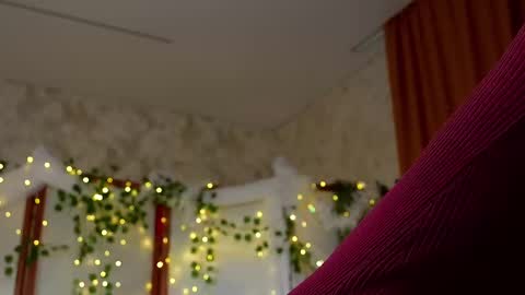 Lina -  online show from February 17, 2025, 5:21 pm