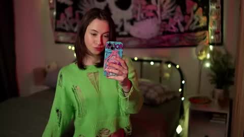 Snapshot of lina_n_kitty chatting on February 1, 2026, 3:05 am Lina - online show from February 1, 2026, 3:05 am