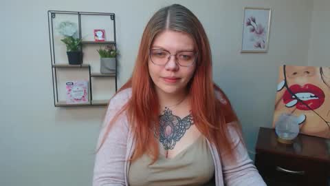 lina_ri online show from November 17, 2025, 7:19 pm