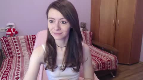 Lina Rouge online show from December 18, 2025, 5:02 am