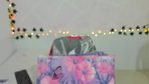 Snapshot of lina_sanchezih chatting on October 29, 2025, 1:13 pm LINA SANCHEZ online show from October 29, 2025, 1:13 pm