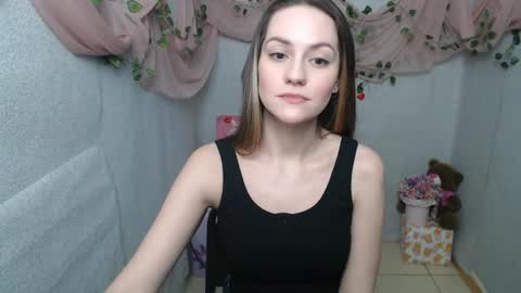 Lina online show from January 9, 2025, 7:10 am