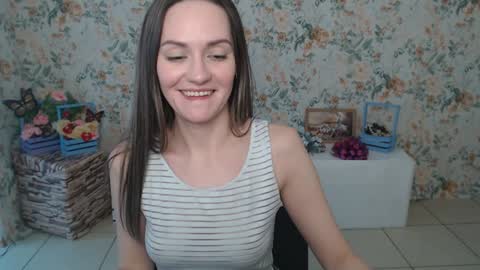 Lina online show from February 6, 2025, 10:15 am