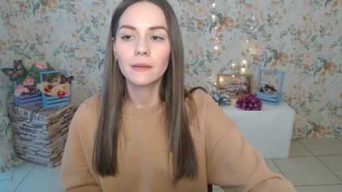 Lina online show from February 7, 2025, 7:07 am