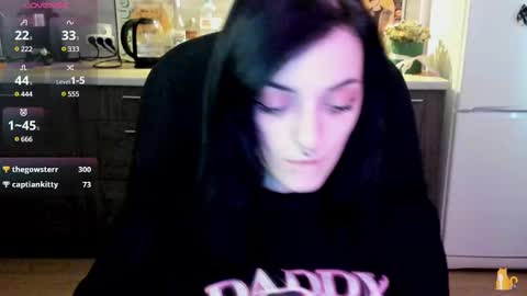 Snapshot of lina_tyaan chatting on March 10, 2025, 1:54 pm Lina 3 1715622743 online show from March 10, 2025, 1:54 pm