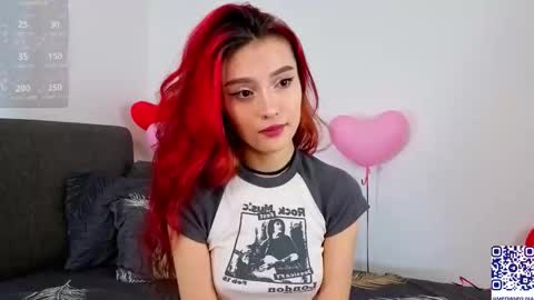 Snapshot of linaage chatting on February 19, 2026, 7:10 pm Lina online show from February 19, 2026, 7:10 pm