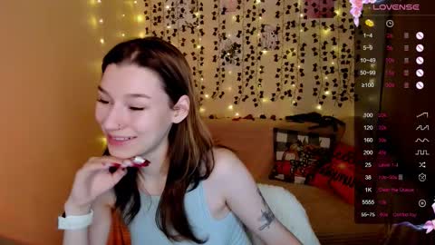 Snapshot of linablossom chatting on November 2, 2025, 2:58 am Lina online show from November 2, 2025, 2:58 am