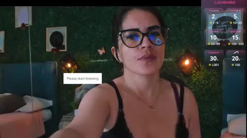 Lina  online show from October 23, 2025, 11:31 am